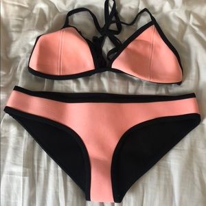 Bathing suit set